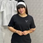 تیشرت یقه گرد آراتین قلب و لاتین گوشه سینه (عمده)